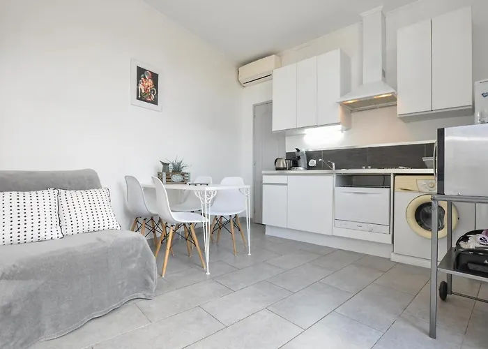 Cozy In Apartamento Nice