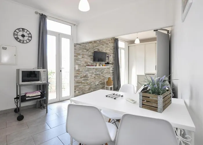 Cozy In Apartamento Nice
